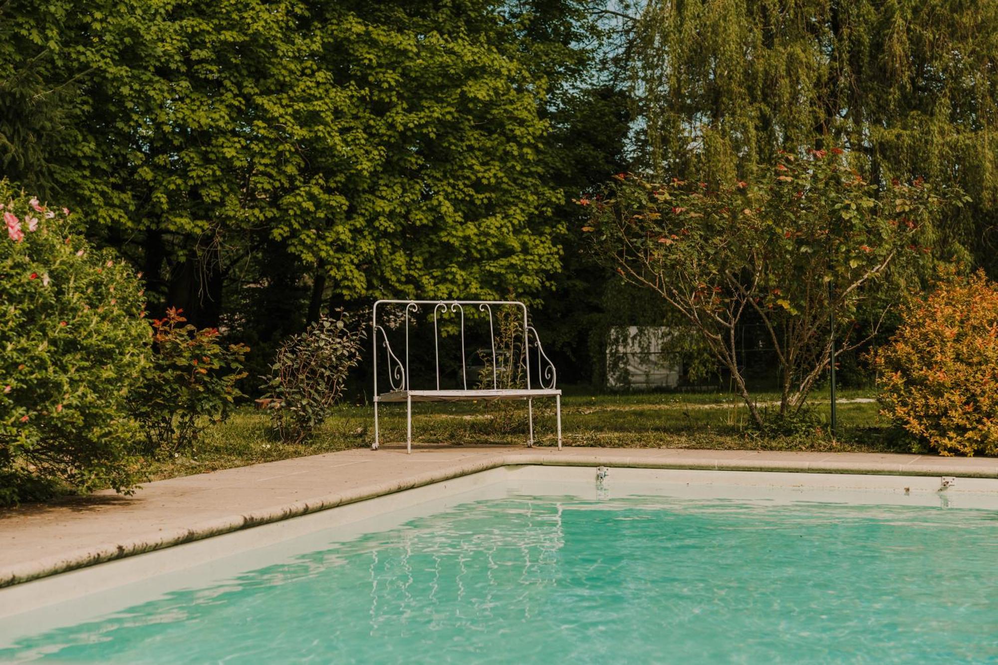 Maison D'Hotes Et Gite De Charme Avec Piscine, La Lhuiseraie Εξωτερικό φωτογραφία